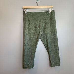 Scorpio Sol | cropped leggings